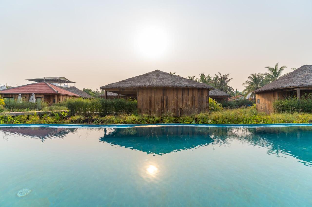 Authentic Khmer Village Resort Siem Reap Exterior foto